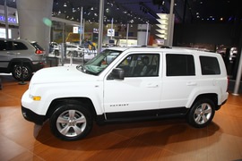 Jeep自由客
