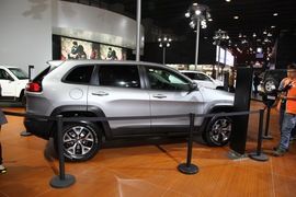 Jeep自由光