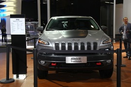 Jeep自由光