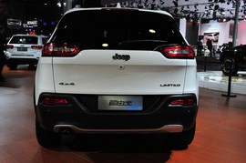 Jeep自由光