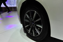 斯巴鲁BRZ
