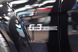 奔驰C63