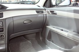东风风神S30感恩版