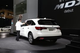 讴歌全新MDX