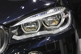 采用全新家族式设计