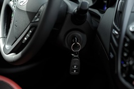 2014款现代飞思Veloster