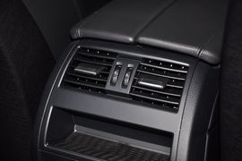 2014款宝马530Li领先型