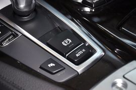 2014款宝马530Li领先型