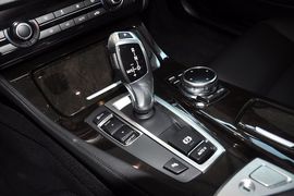 2014款宝马530Li领先型