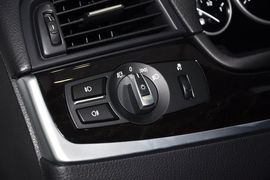 2014款宝马530Li领先型