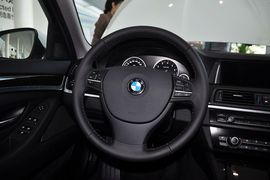 2014款宝马530Li领先型