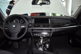 2014款宝马530Li领先型