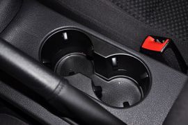 2014款大众速腾1.6L自动时尚型
