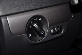 2014款大众速腾1.6L自动时尚型