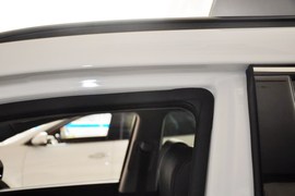 2013款现代格锐3.0L手自一体豪华版6座