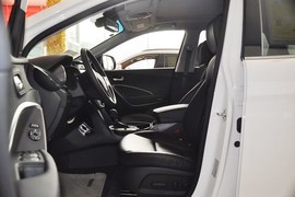 2013款现代格锐3.0L手自一体豪华版6座