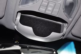 2013款现代格锐3.0L手自一体豪华版6座