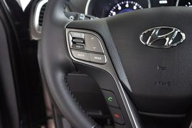 2013款现代格锐3.0L手自一体豪华版6座
