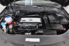2013款大众迈腾2.0TSI