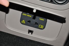 2013款大众迈腾2.0TSI