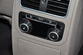 2013款大众迈腾2.0TSI