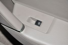 2013款大众迈腾2.0TSI