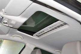 2013款大众迈腾2.0TSI