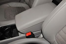 2013款大众迈腾2.0TSI