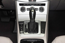 2013款大众迈腾2.0TSI