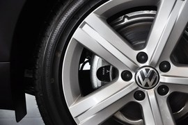 2013款大众迈腾2.0TSI