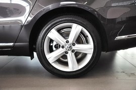 2013款大众迈腾2.0TSI