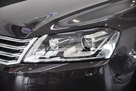 2013款大众迈腾2.0TSI