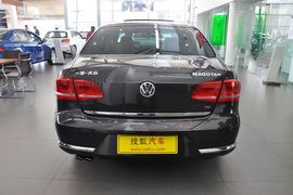 2013款大众迈腾2.0TSI