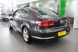 2013款大众迈腾2.0TSI
