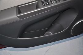 2013款雪佛兰科鲁兹1.6L