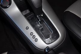 2013款雪佛兰科鲁兹1.6L