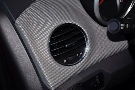 2013款雪佛兰科鲁兹1.6L