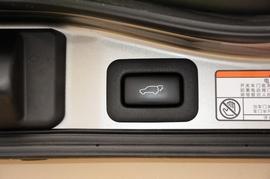 2016款雷克萨斯LX570