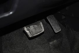 2014款起亚福瑞迪1.6L