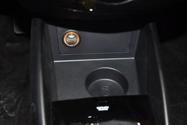 2014款起亚福瑞迪1.6L