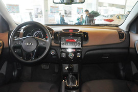 2014款起亚福瑞迪1.6L