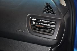 2012款起亚K2三厢1.4L