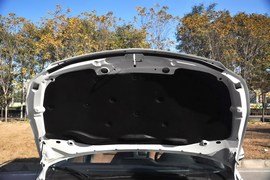 2013款铃木天语SX4酷锐1.6L自动运动型