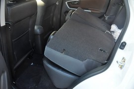 2013款铃木天语SX4酷锐1.6L自动运动型