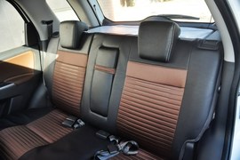 2013款铃木天语SX4酷锐1.6L自动运动型