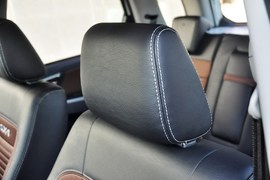 2013款铃木天语SX4酷锐1.6L自动运动型