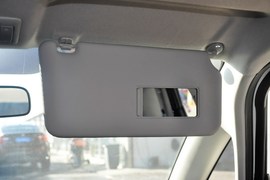 2013款铃木天语SX4酷锐1.6L自动运动型