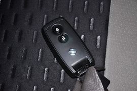 2013款铃木天语SX4酷锐1.6L自动运动型