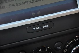2013款铃木天语SX4酷锐1.6L自动运动型