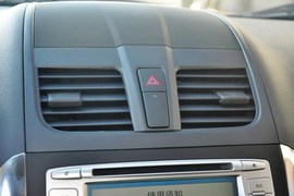 2013款铃木天语SX4酷锐1.6L自动运动型